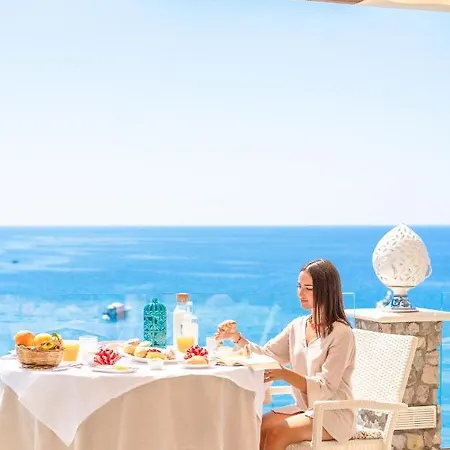Ferdinando & Thermal Hotell Sant'Angelo (Isola d'Ischia)